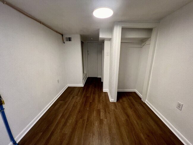 Foto del edificio - "Charming 2-Bedroom Retreat in Cheyenne – ...