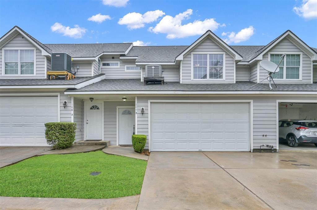 164 Binnacle Ct Unit B, Willis, TX 77318 Condo for Rent in Willis, TX