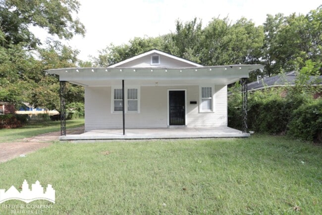 Foto del edificio - 2716 Deadrick Ave