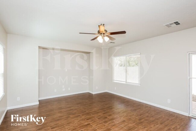 Foto del edificio - 2842 Dalsetter Dr