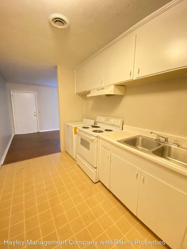 Building Photo - 2 br, 1 bath House - 1026 Old Mill Rd