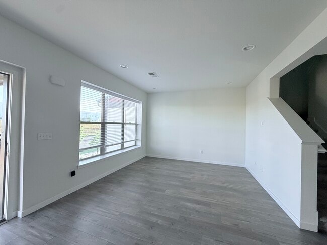 Foto del edificio - 9839 E 56th Pl