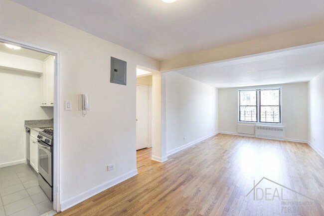 Building Photo - 2 bedroom in Brooklyn NY 11214