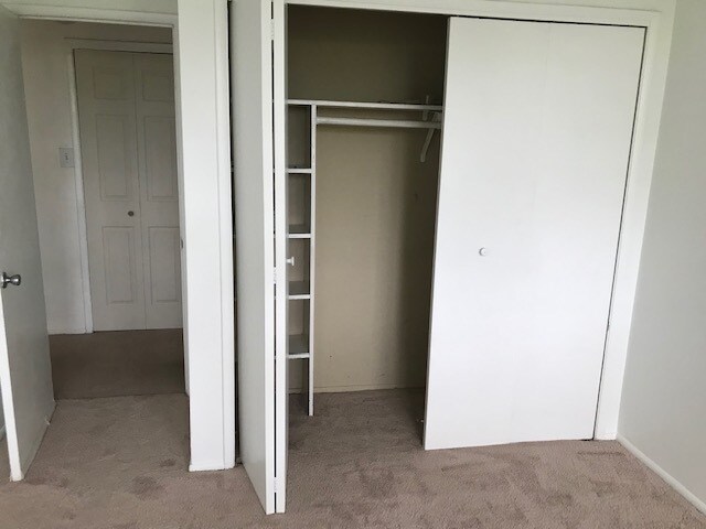 Foto del edificio - 8 S Van Dorn St