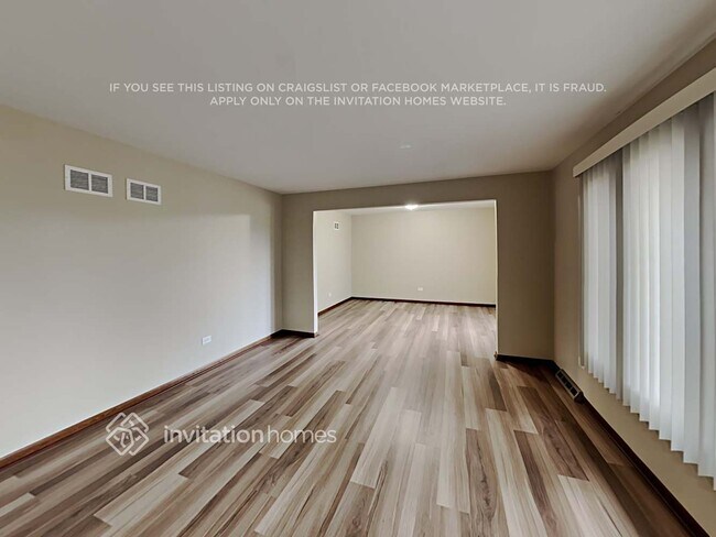 Foto del edificio - 7526 Cashew Dr