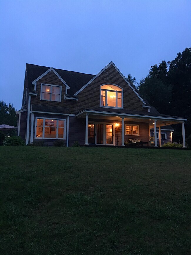 Building Photo - 26 Barnard Ln