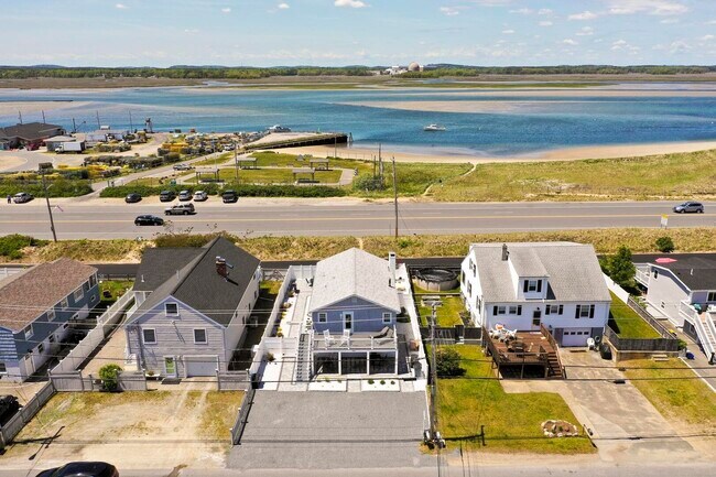 Foto del edificio - 294A Portsmouth Ave