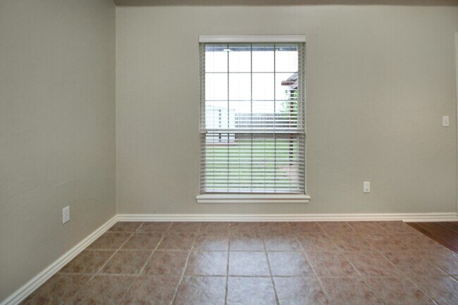 Foto del edificio - 2111 Scissortail Landing Dr