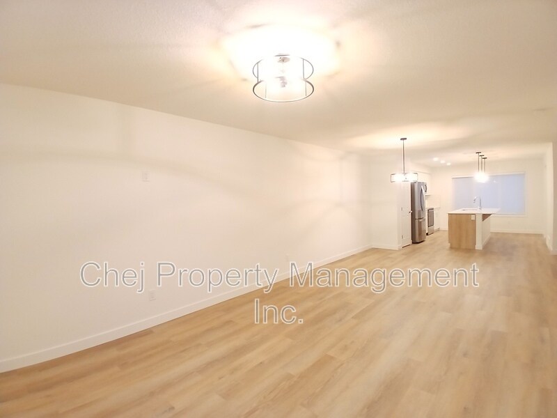 Building Photo - 5096 River’s Edge Wy NW