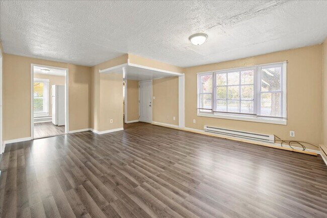 Foto del edificio - 4159 N Ridgeview Dr