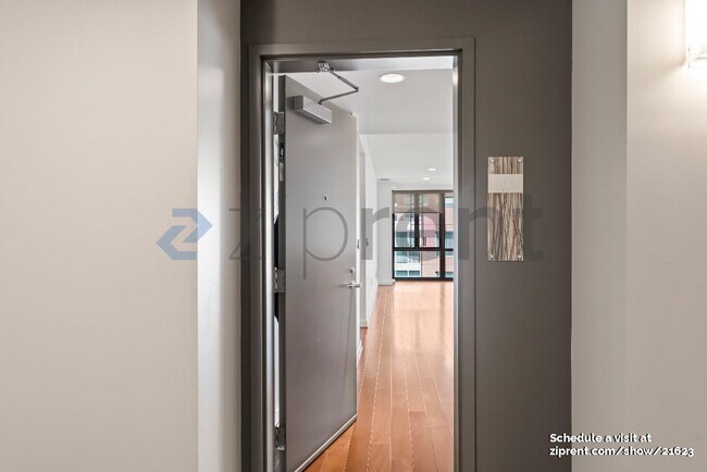 Foto del edificio - 255 Berry St