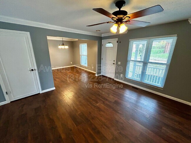 Foto del edificio - 1639 Preston Park Ln