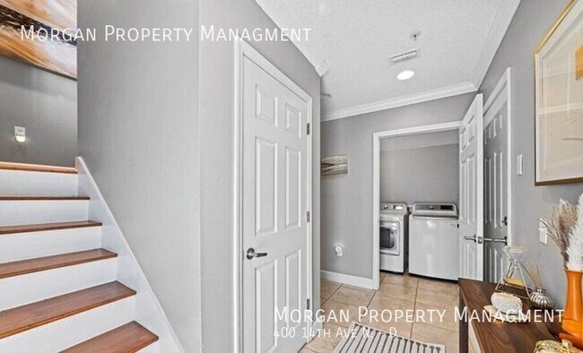 Building Photo - 400 14th Ave N