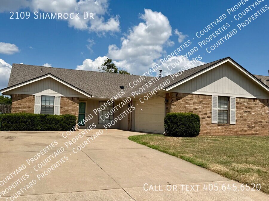 Primary Photo - 2109 Shamrock Dr