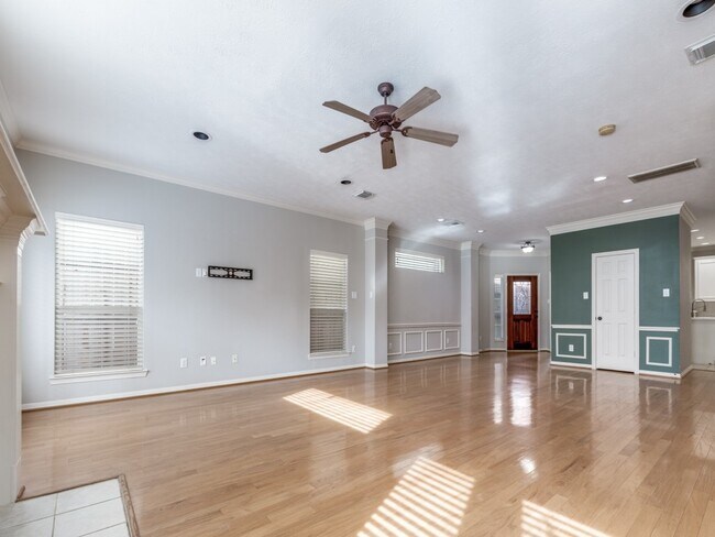 Foto del edificio - 5413 Nolda St