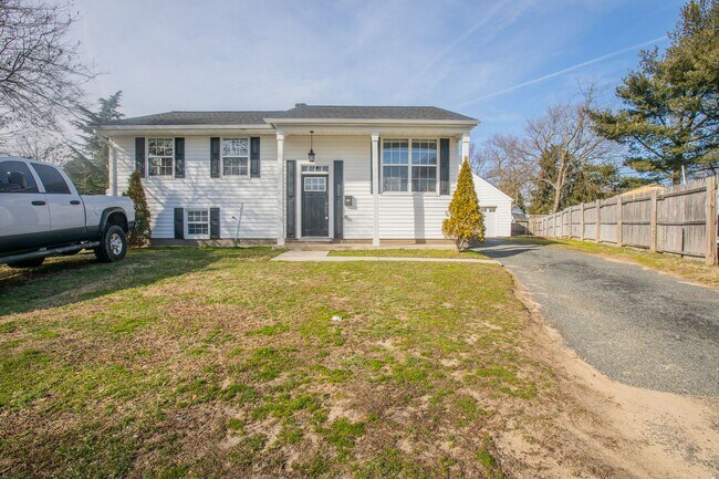Building Photo - Beautiful 3BR/2BA Single-Family Home in Gl...