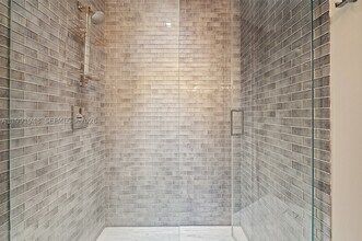 Building Photo - 13633 Deering Bay Dr