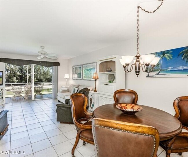 Foto del edificio - 501 Forest Lakes Blvd