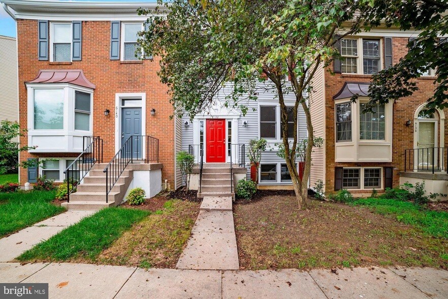 Foto principal - 6138 Joust Ln