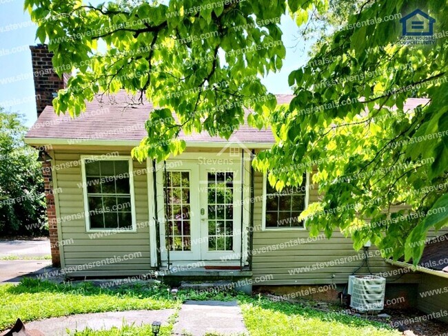 Foto del edificio - 1933 Fenwood Dr