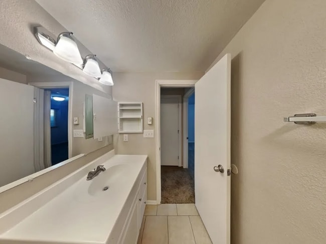 Building Photo - 3789 S Norfolk Way