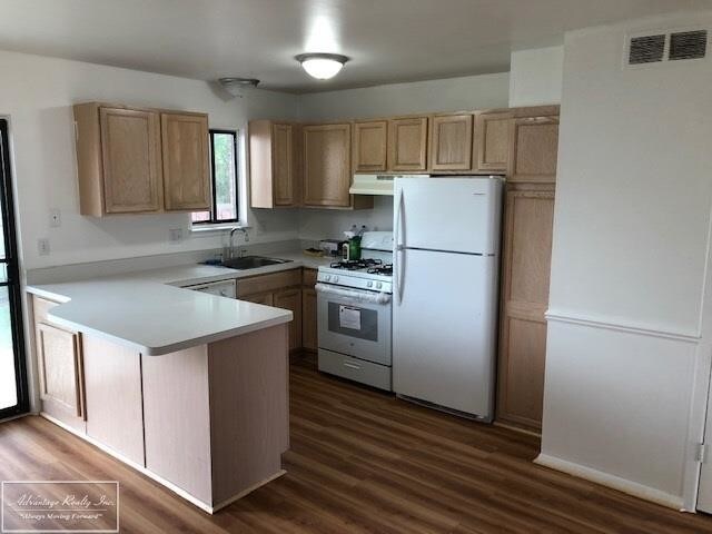 Building Photo - 24041 Grange