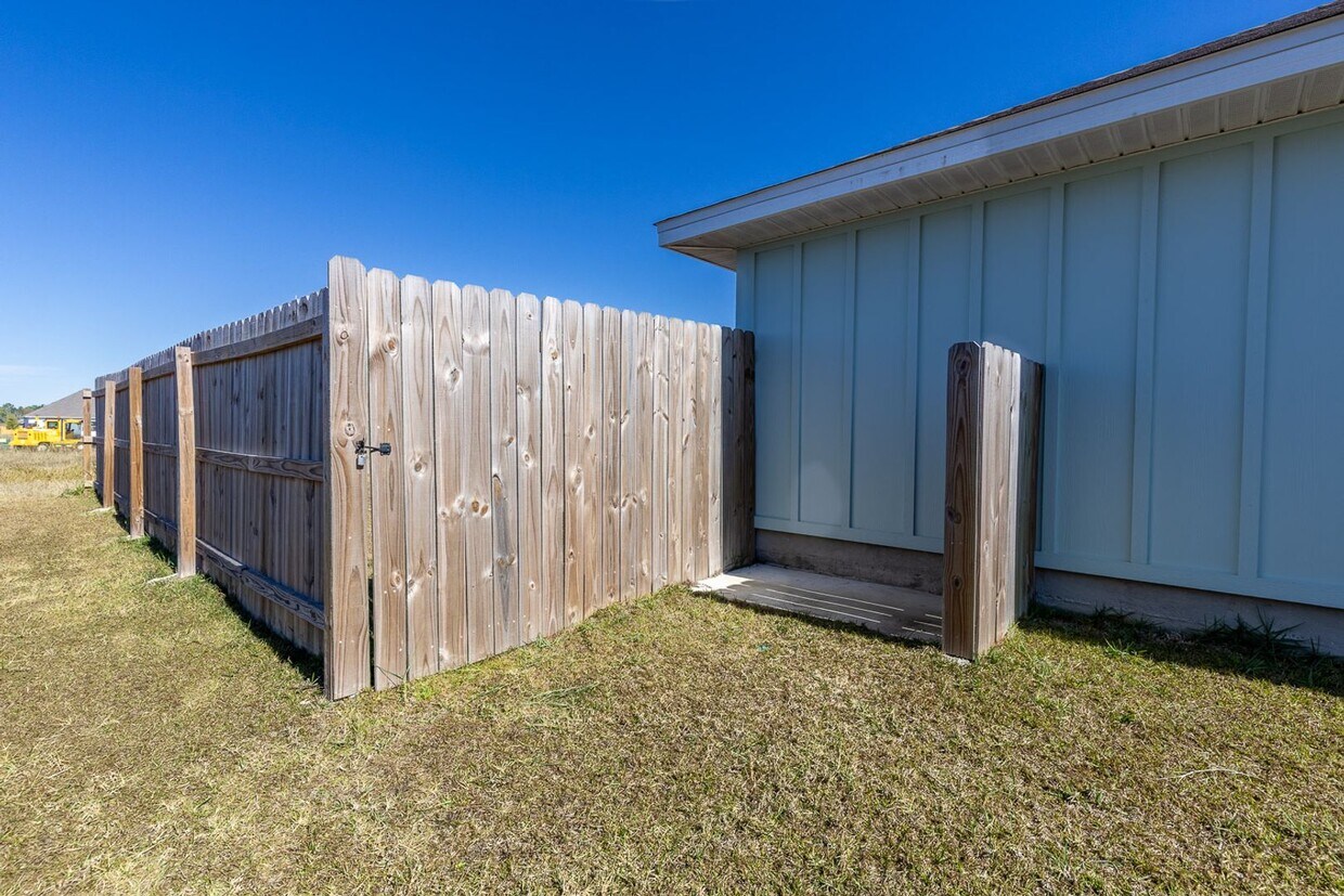 Foto del edificio - Beautiful 4-Bedroom Home for Rent in Gulf Shores