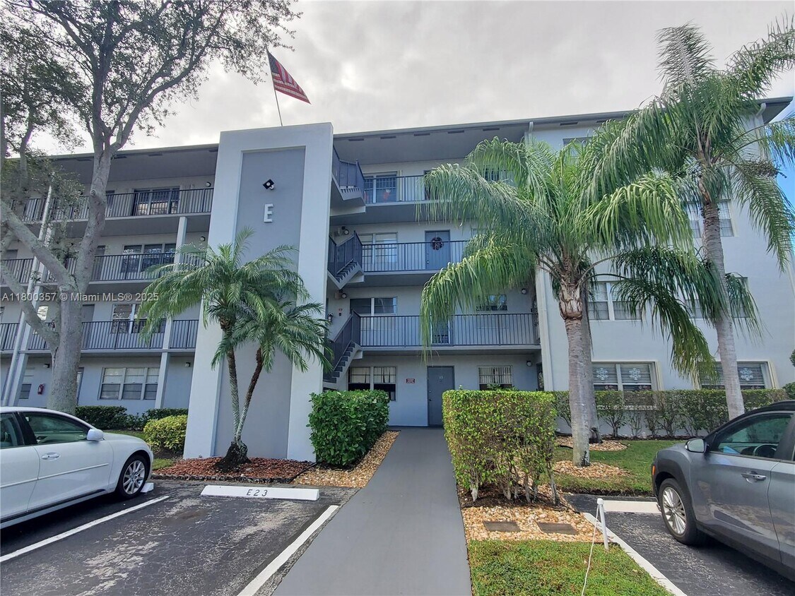 Foto principal - 300 SW 134th Way
