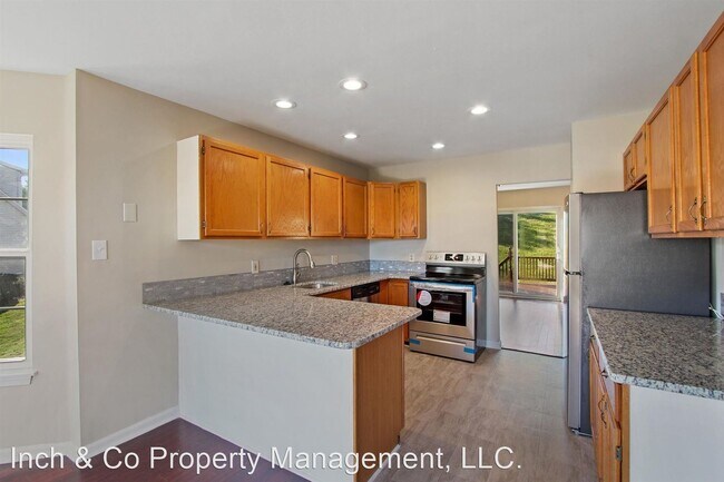 Foto del edificio - 3 br, 2.5 bath House - 51 Jayme Dr