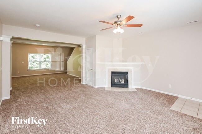 Foto del edificio - 97 Poplar Woods Dr