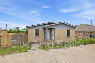 Building Photo - 116 Arrowhead St