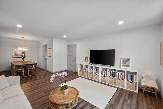Foto del edificio - 5111 Skillman St