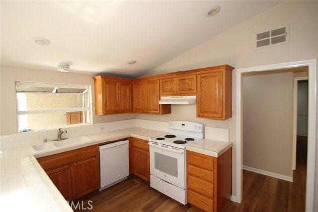 Building Photo - 263 Hanover Dr