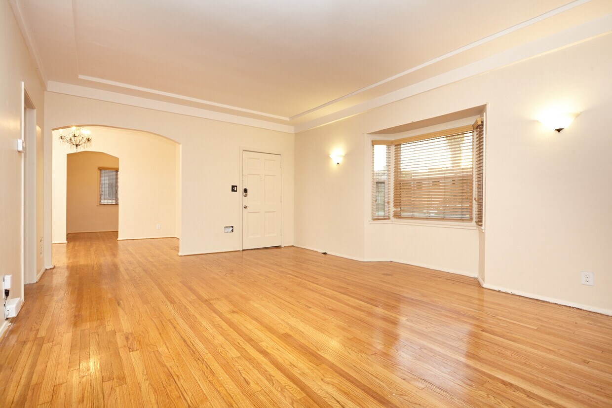 Primary Photo - 4228-4230 8th Ave