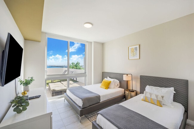 Foto del edificio - 3900 Biscayne Blvd