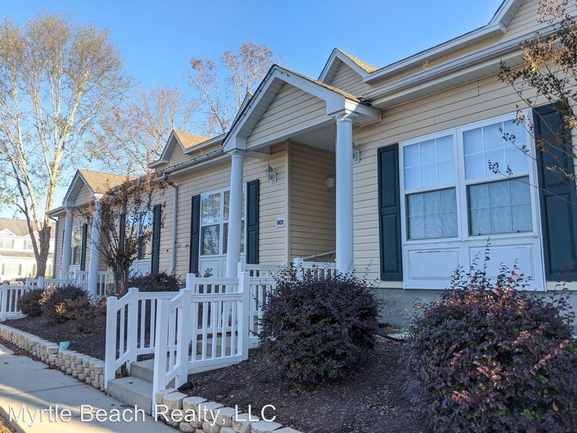 Primary Photo - 3 br, 2.5 bath House - 604 Beach Walk Place