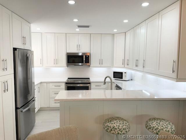 Foto del edificio - 3008 Fairway Dr N