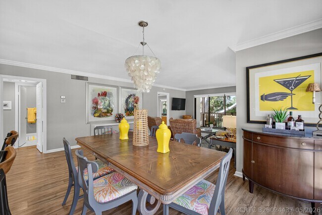 Foto del edificio - 605 Brackenwood Cove