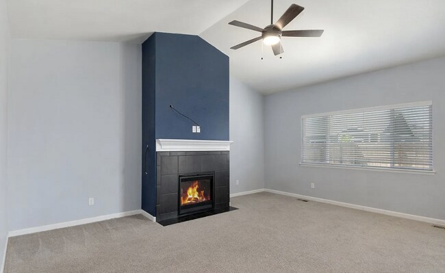 Foto del edificio - 703 S Settlers Dr