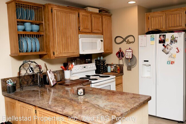 Building Photo - 3 br, 2.5 bath House - 17512 Ashburton Rd