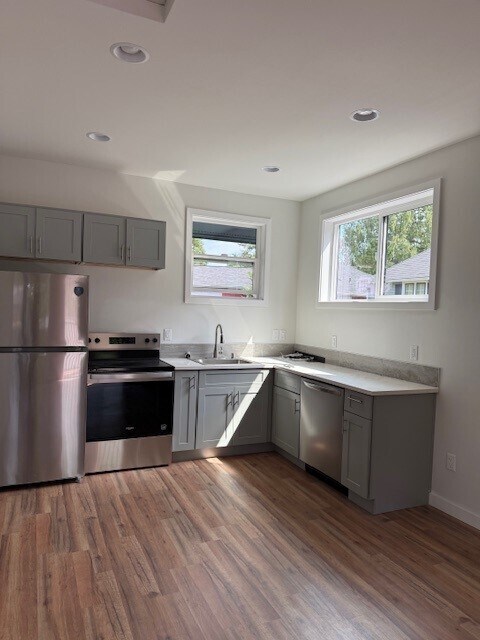 Foto principal - 18874 Angeline Ave NE