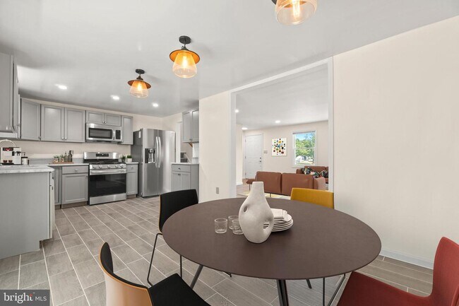 Building Photo - 12801 Applecross Dr