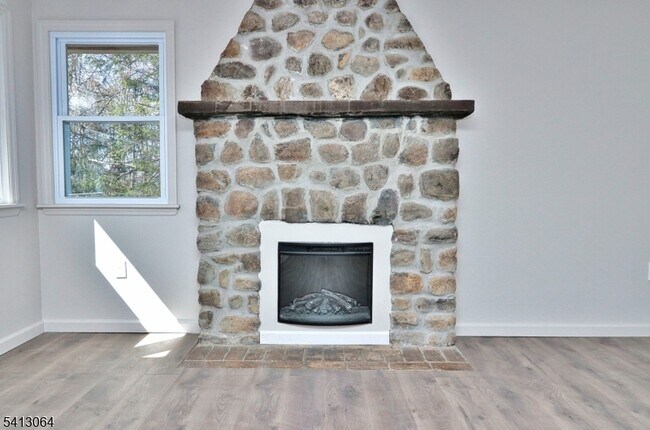 Foto del edificio - 75 Nolans Point Rd