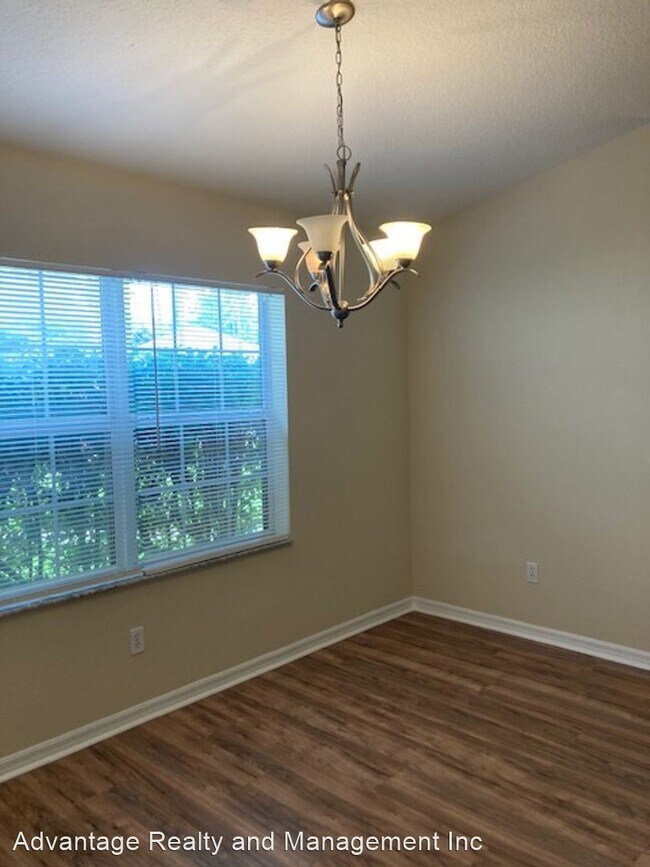 Foto del edificio - 4 br, 3 bath House - 21 Bennett Ln
