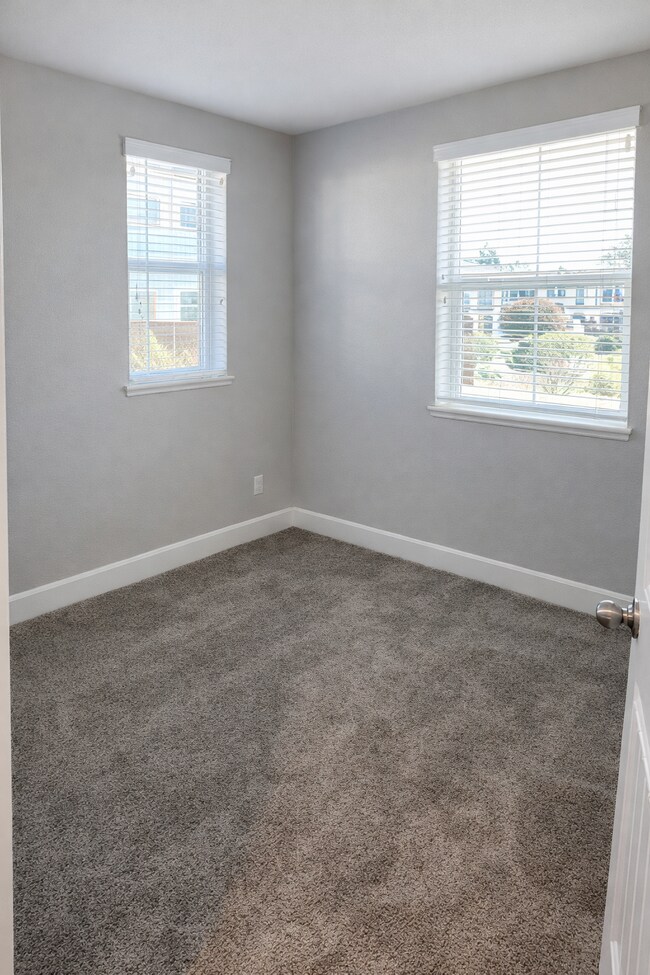 Foto del edificio - 121 Bentwater Loop