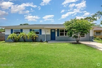 Building Photo - 1808 Green Pl