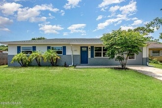 Building Photo - 1808 Green Pl