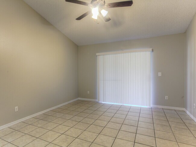 Foto del edificio - 3844 Becontree Pl