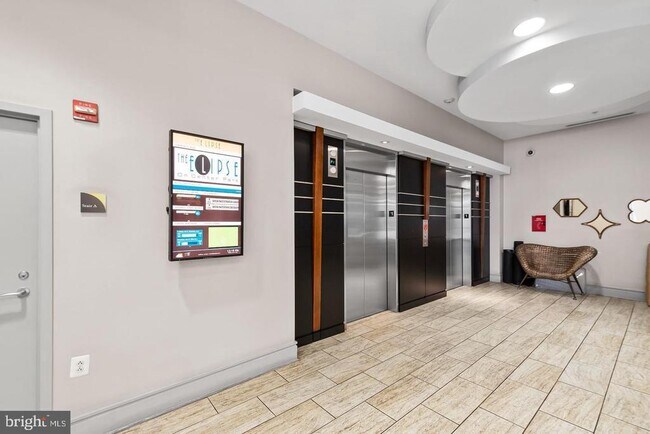 Foto del edificio - 3600 S Glebe Rd