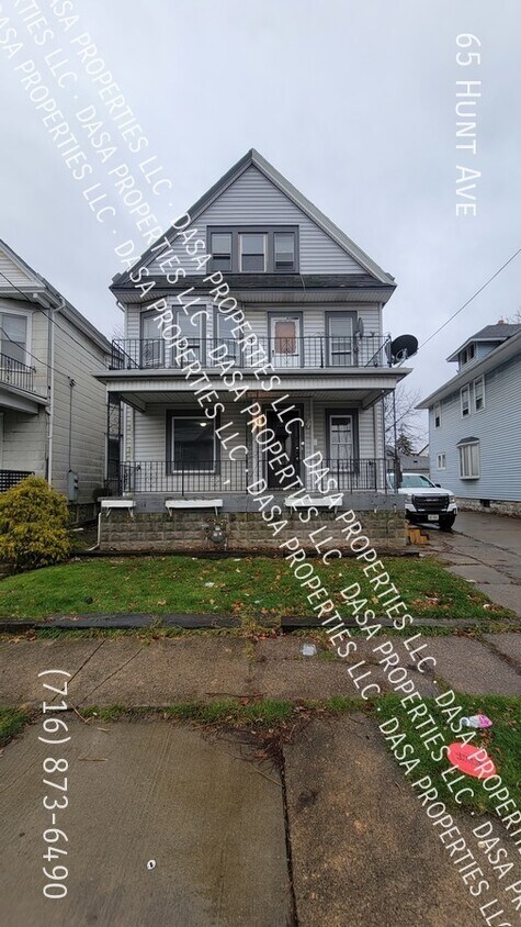 Primary Photo - 65 Hunt - 3 Bed / 2 Bath